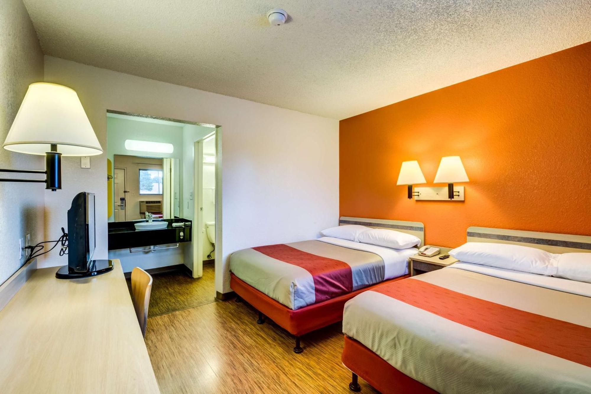 Double Room - Disability Access - Non-Smoking