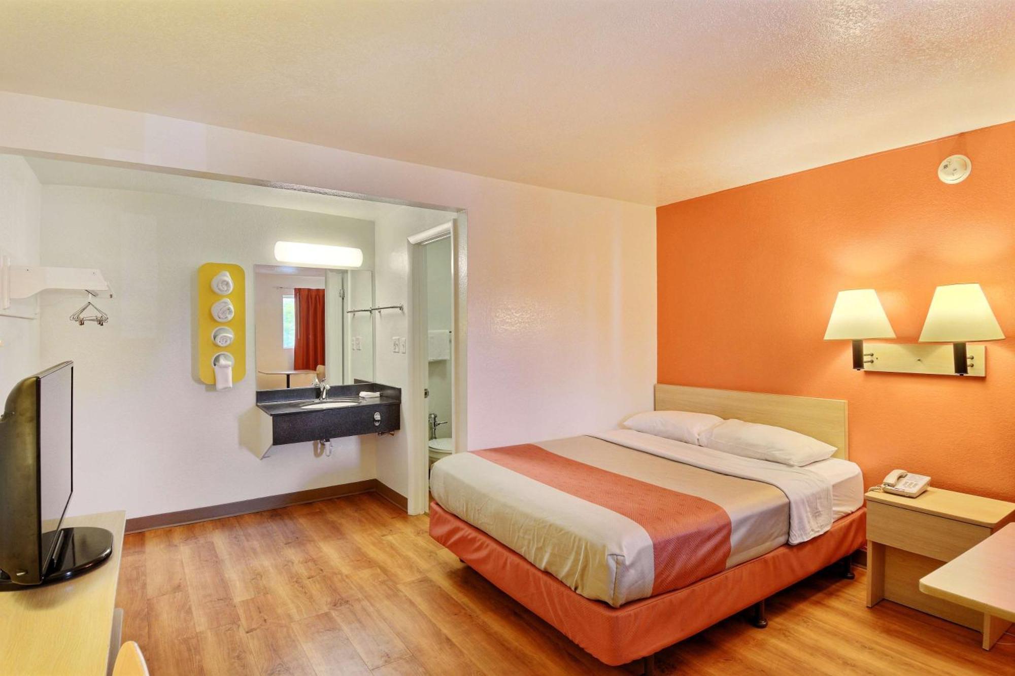 2 Double Bed, Non-Smoking
