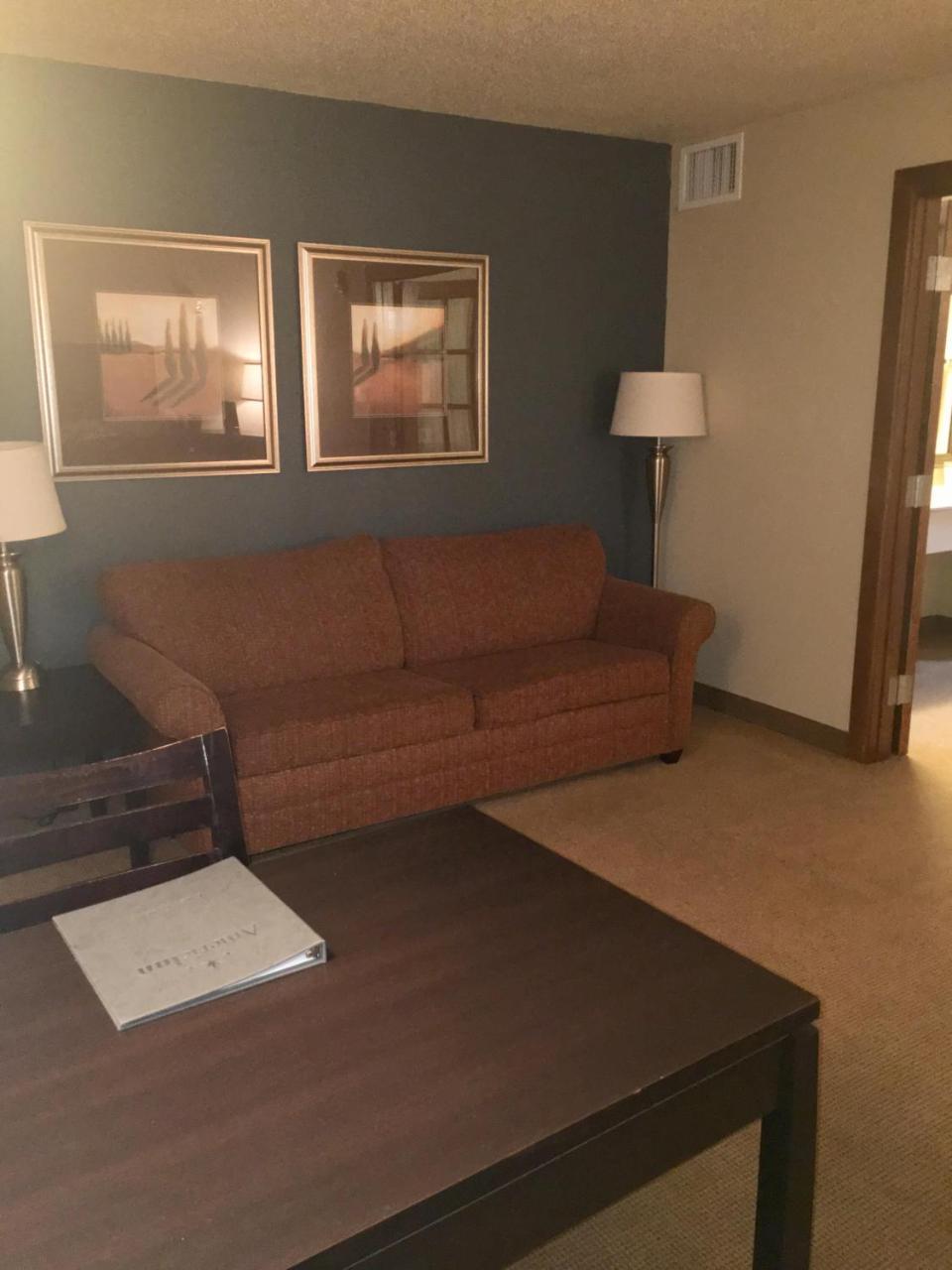 One-Bedroom King Suite Jetted Tub Non-Smoking,737818480:JPEG