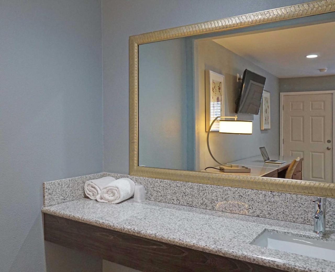 Quarto Queen Standard com 2 Camas Queen-size