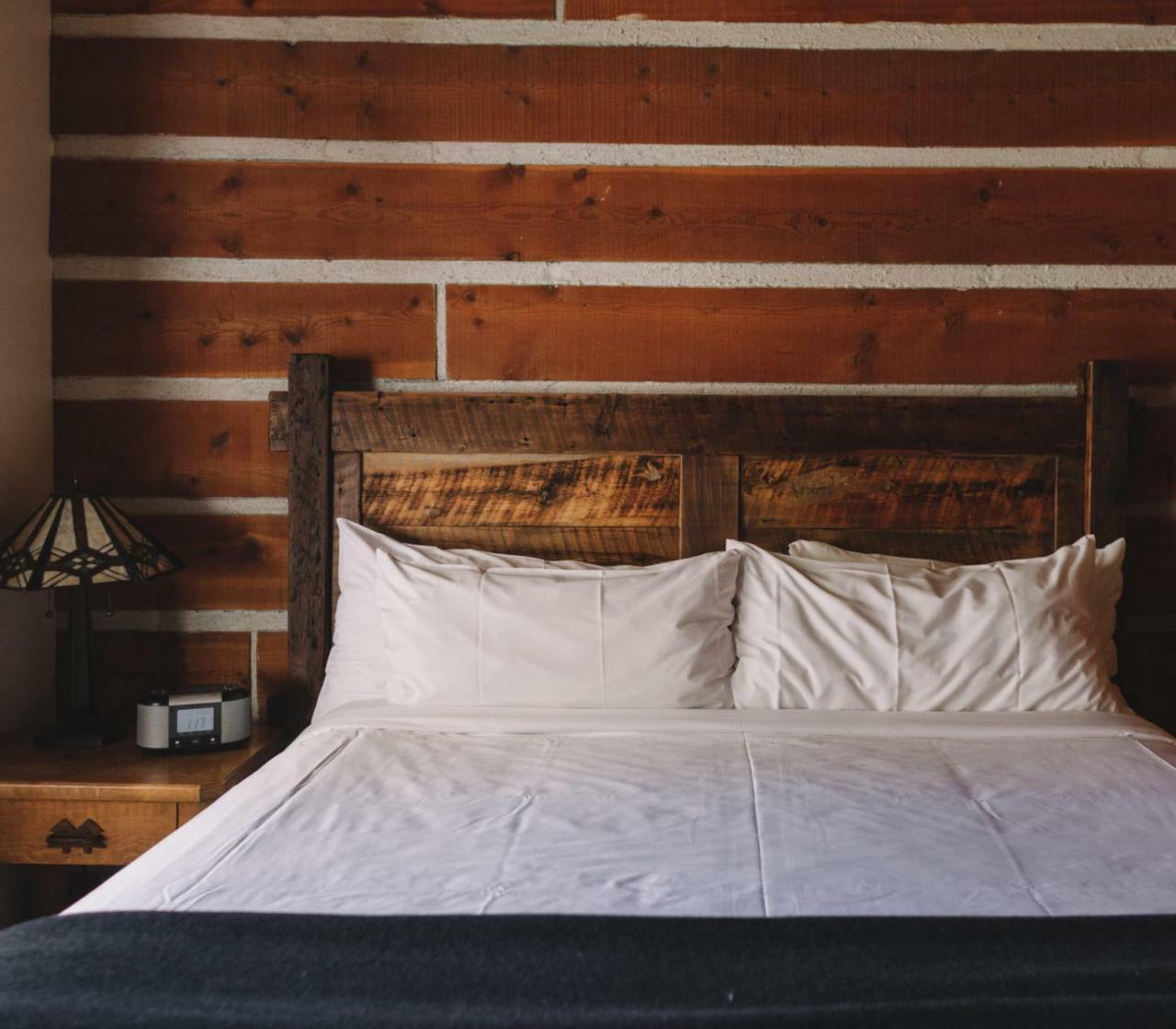 Studio Room – Cottage Room