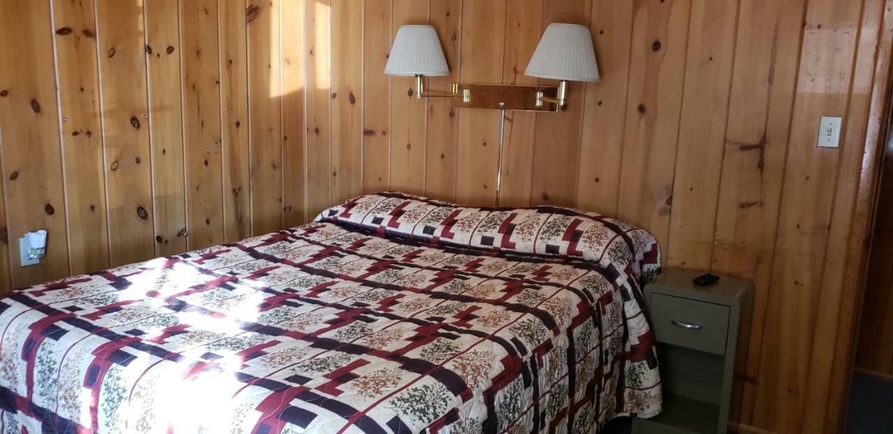 Queen Room,170032815:JPEG