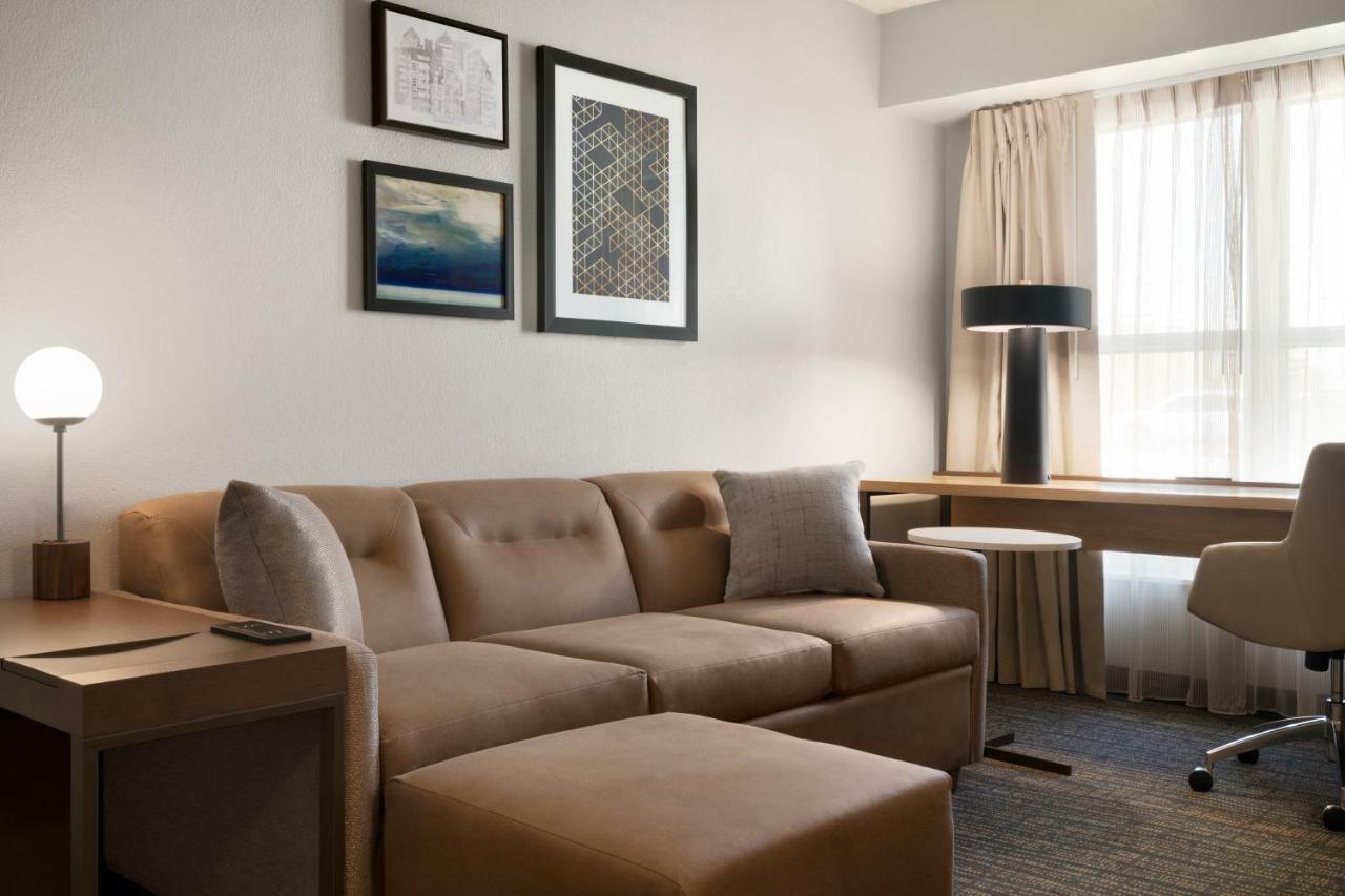 Two-Bedroom Suite,1381195667:JPEG