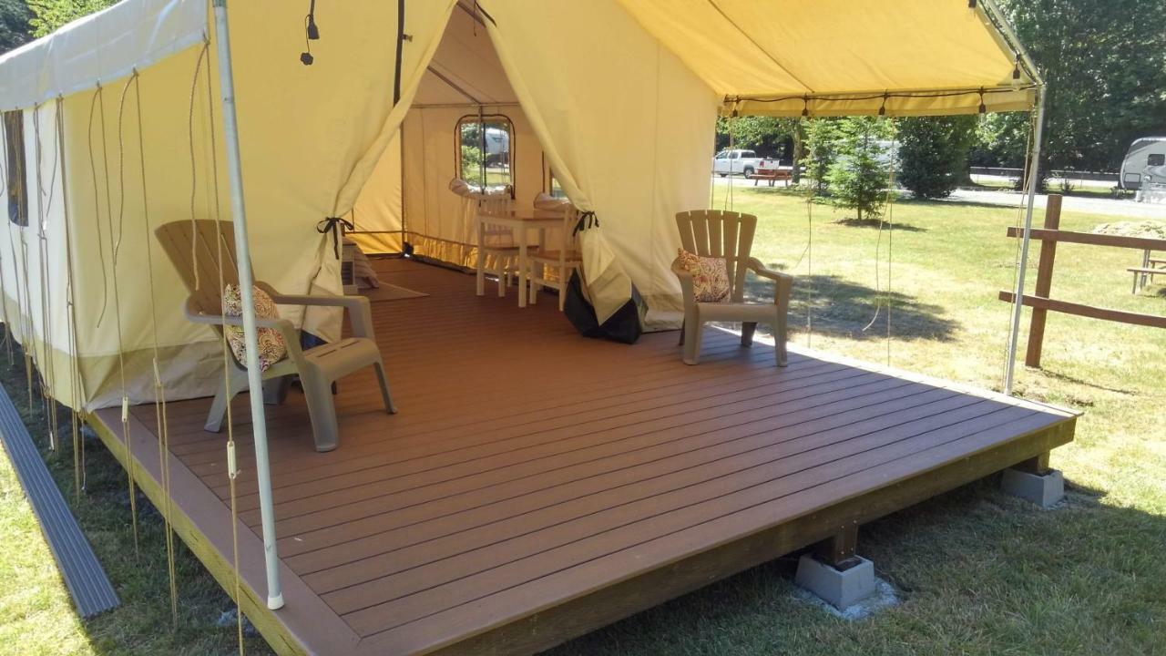 Tent