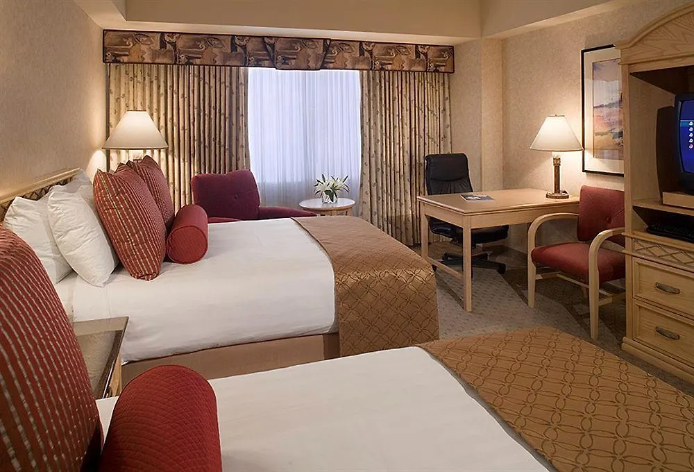 Edward Hotel & Convention Center-1