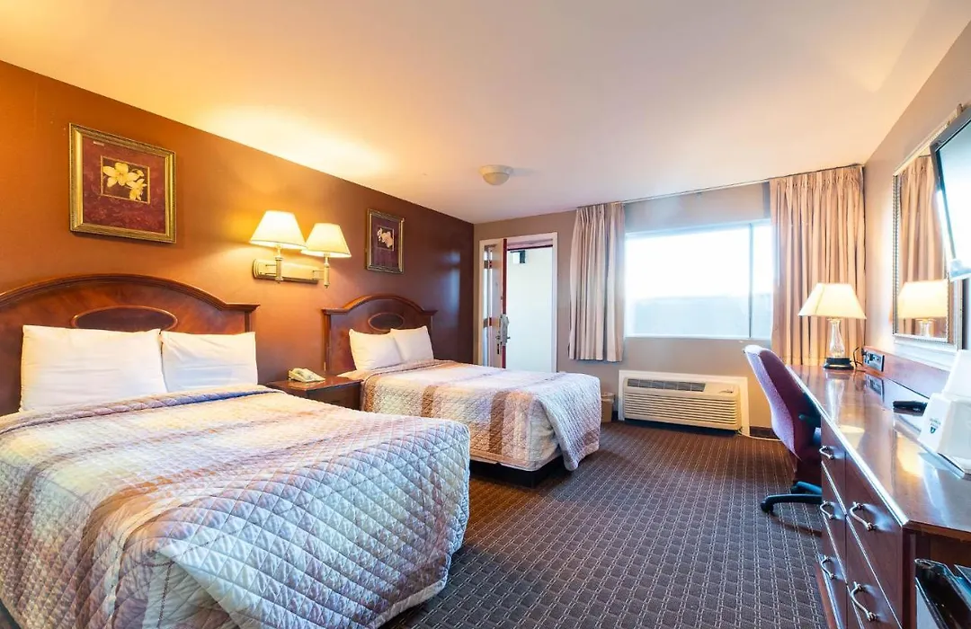 Neptune Motor Lodge-1
