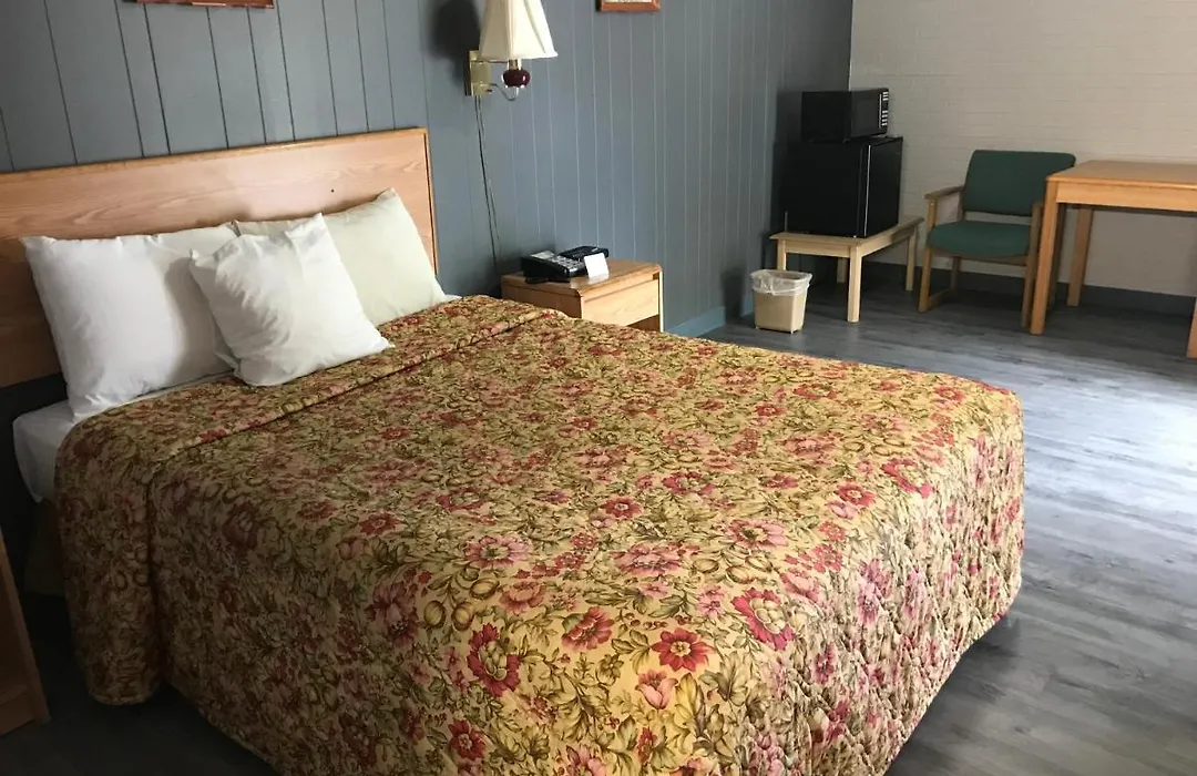 Budget Inn-1