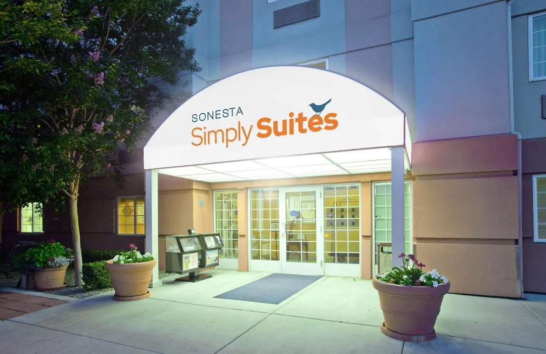 Sonesta Simply Suites Garden Grove Anaheim-1