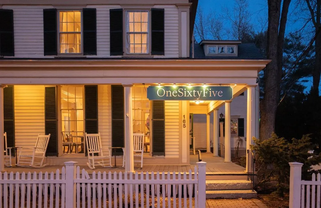 Onesixtyfive, The Inn On Park Row-1