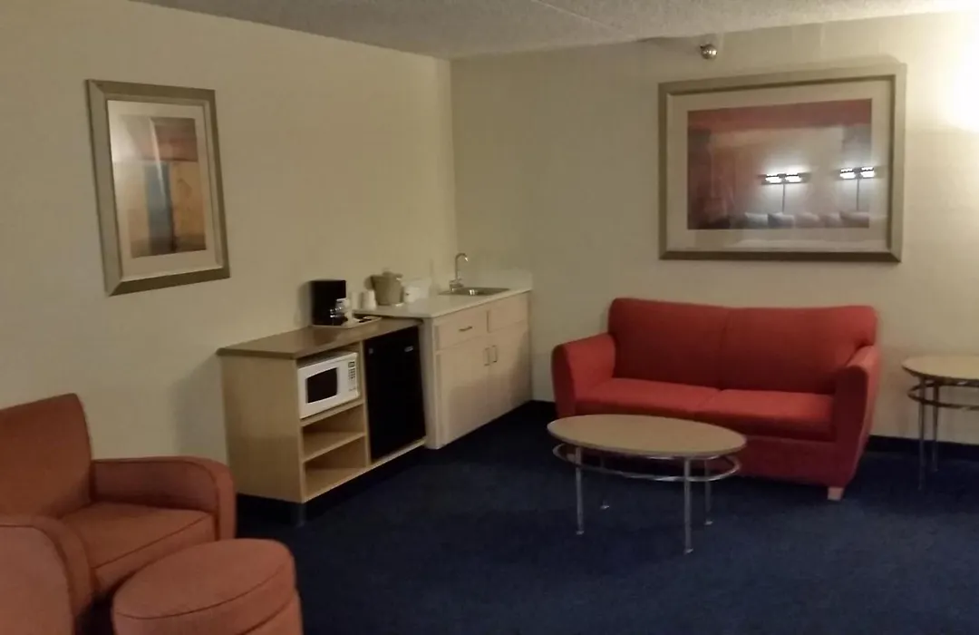 Days Inn By Wyndham Buena Park Anaheim-1