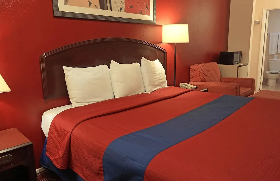 Rainbow Inn-1