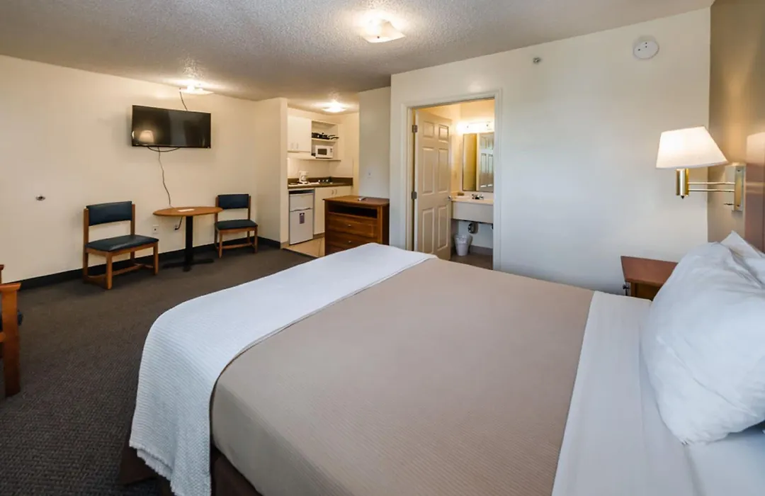 Suburban Extended Stay Hotel Clearwater-1