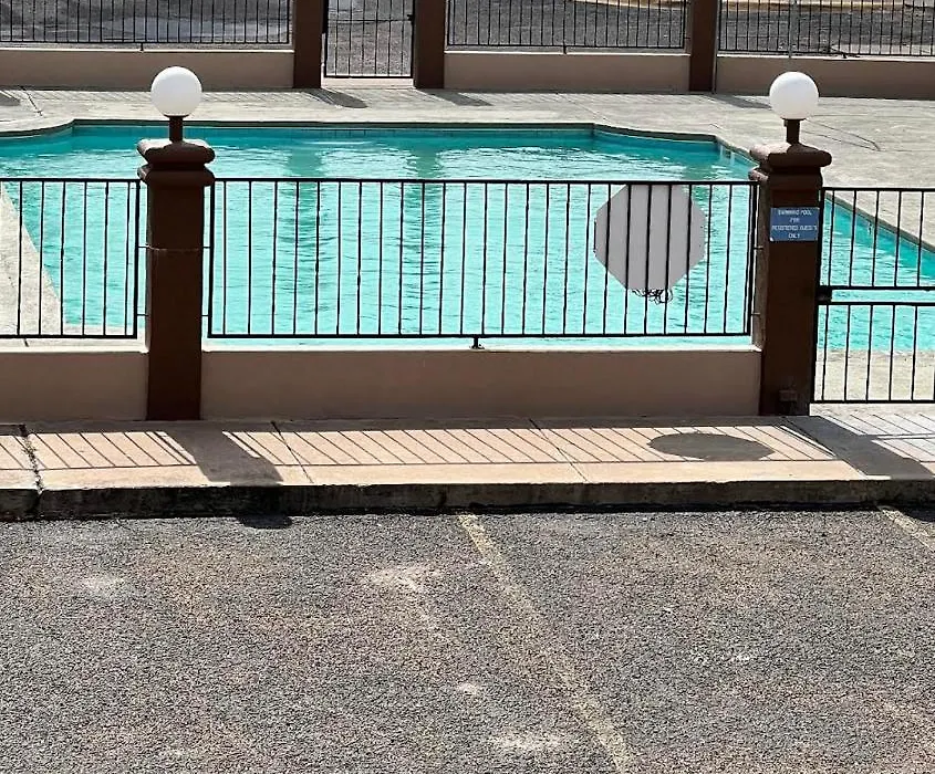Executive Inn Mercedes Weslaco-1