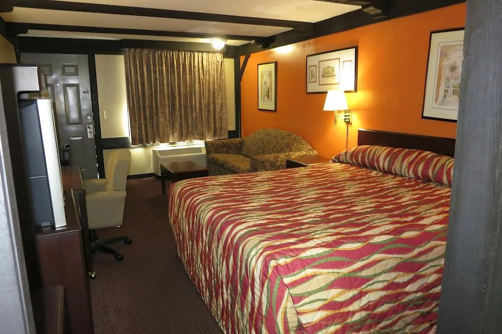 Kings Inn - Albany-1