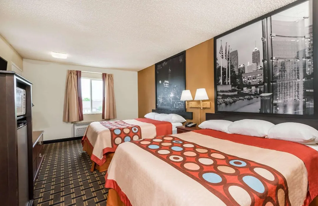 Super 8 By Wyndham Indianapolis/Ne/Castleton Area-1