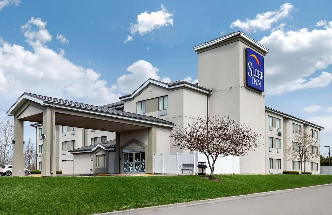 Sleep Inn Near Great Lakes Naval Base-1