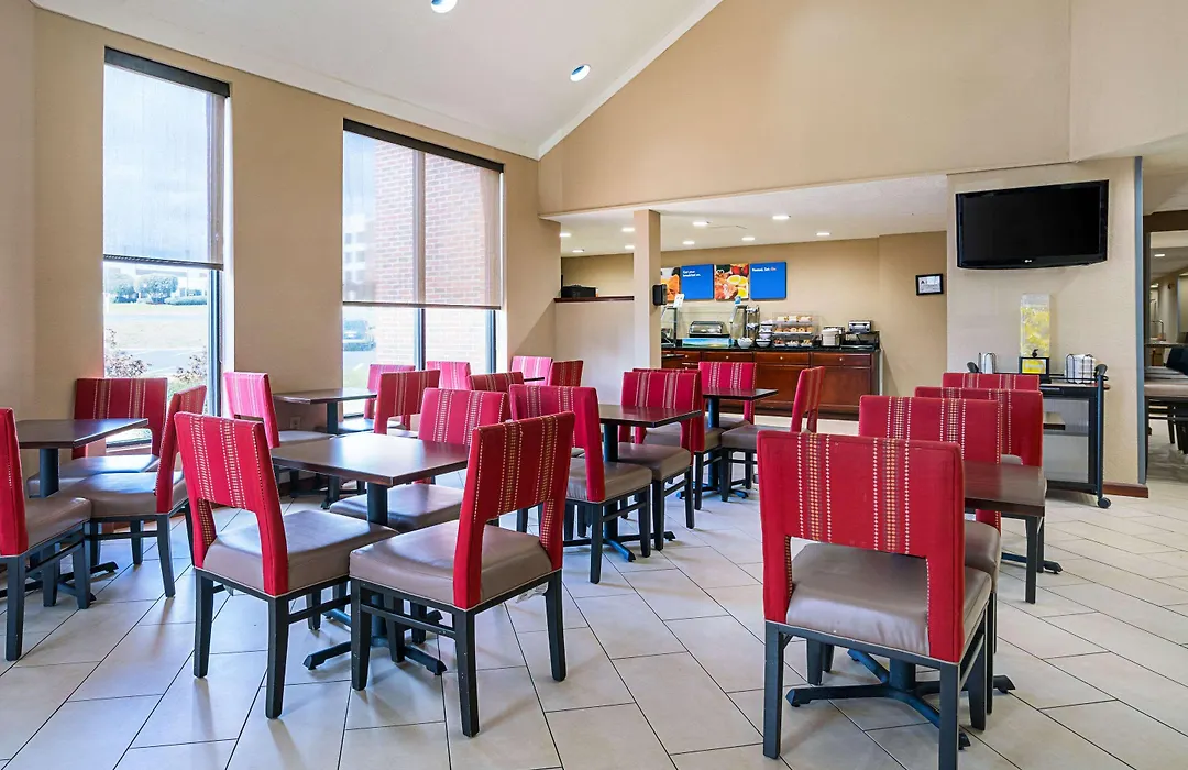 Comfort Inn Near Rocky Mount Sports Complex-1