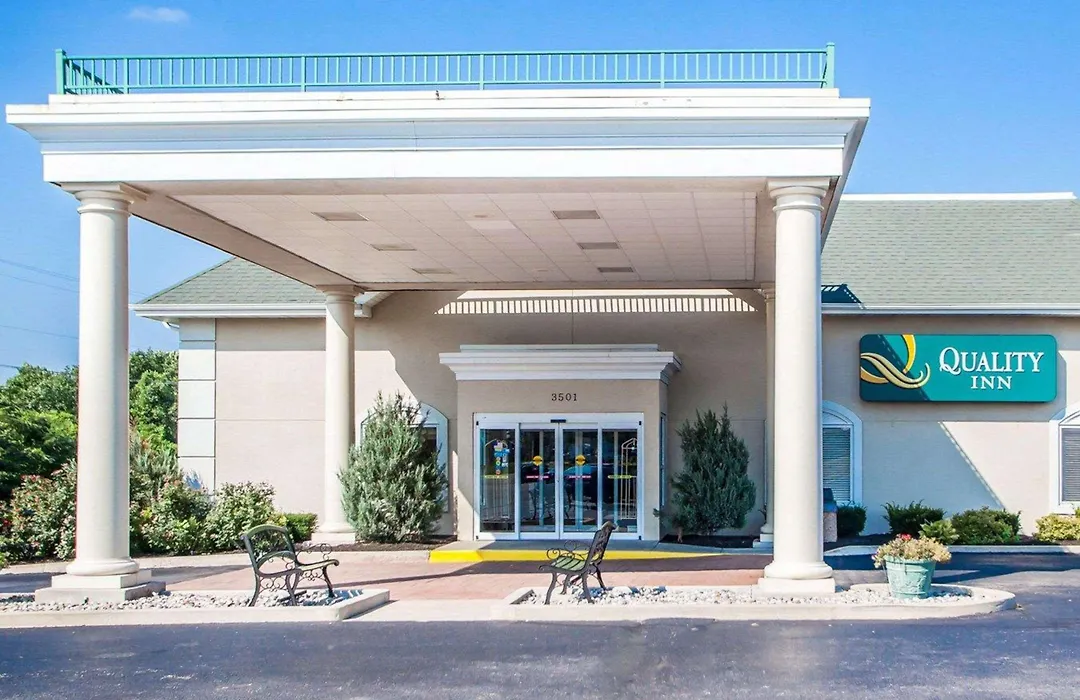 Quality Inn Lake Ozark-1