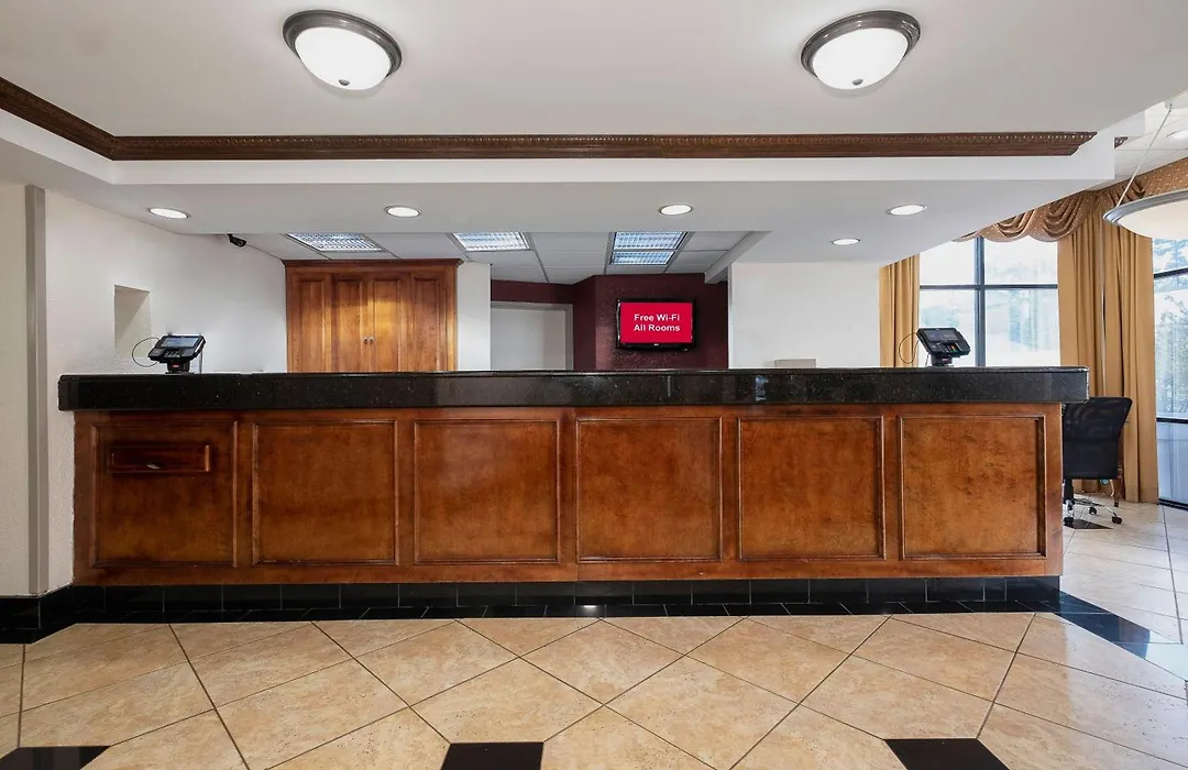 Red Roof Inn & Suites Macon-1