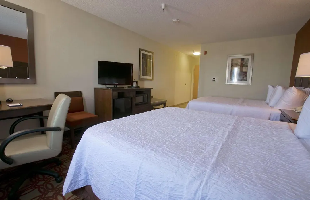 Hampton Inn & Suites Wiggins-1