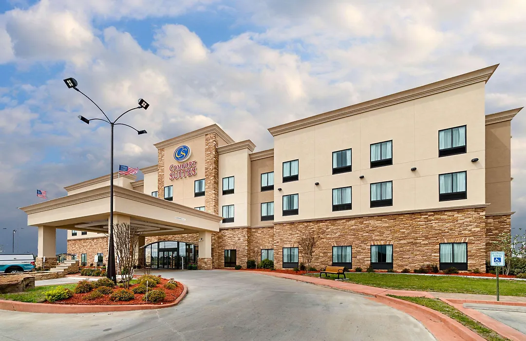 Comfort Suites Batesville-1