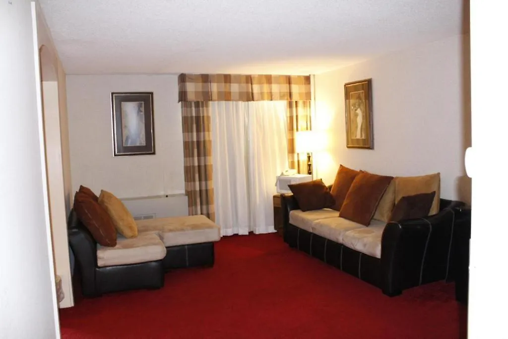 Riverfront Hotel-1