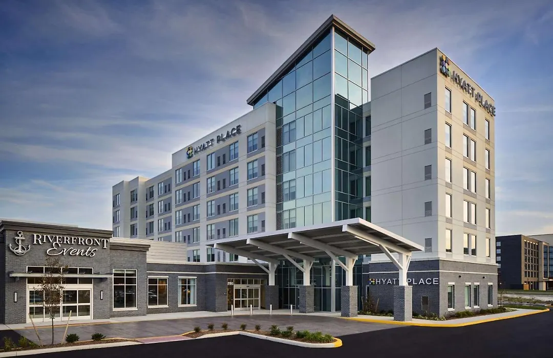 Hyatt Place Wilmington Riverfront-1
