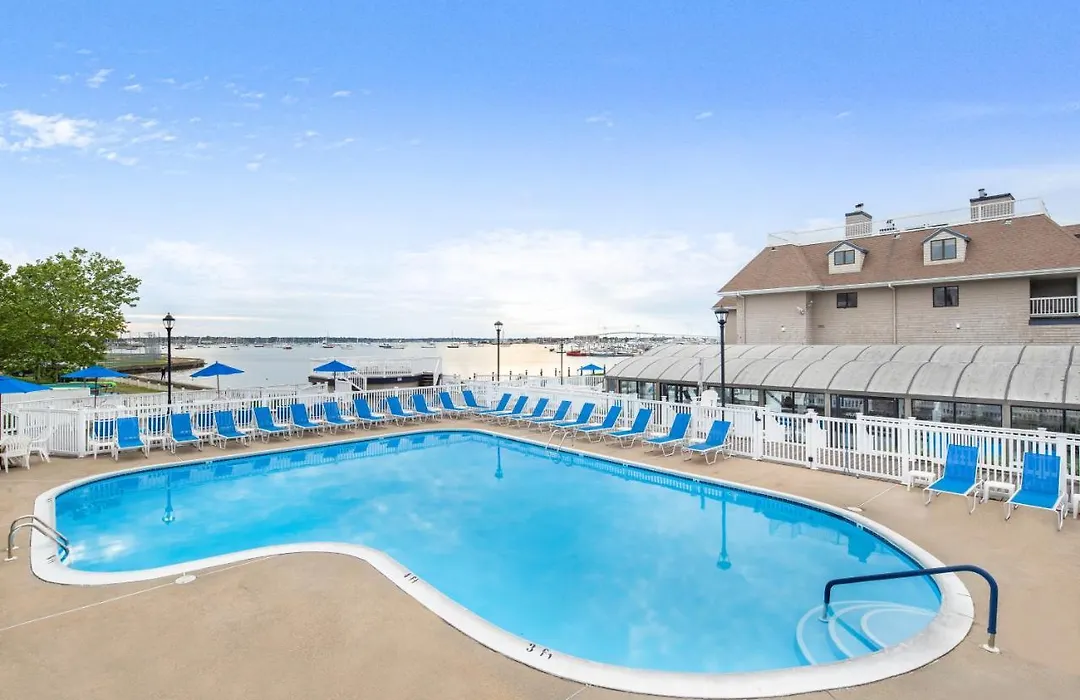 Wellington Resort-1