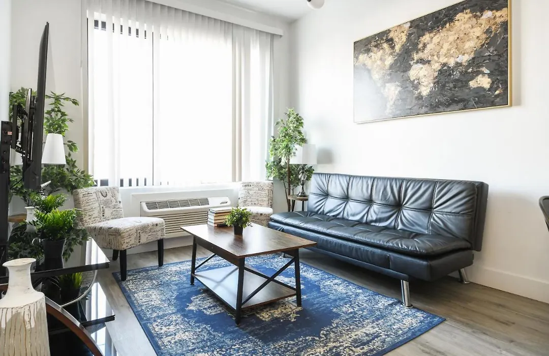 Luxury Apartments - Newark Int Airport - Evonify Stays-1
