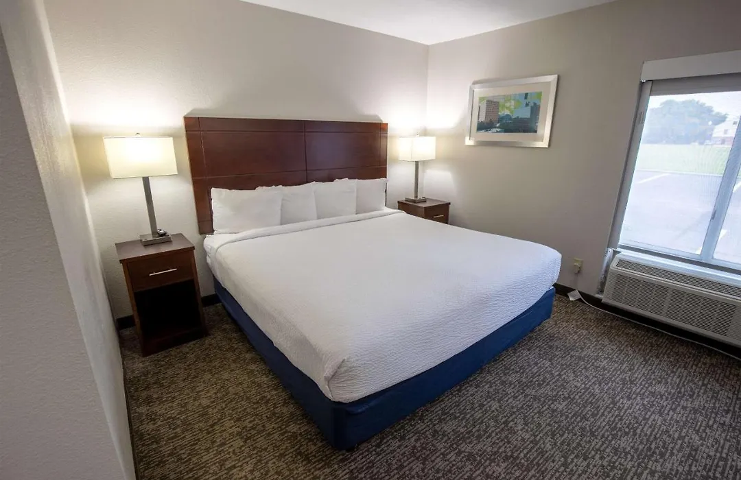 Best Western Plus Lafayette Vermilion River Inn & Suites-1