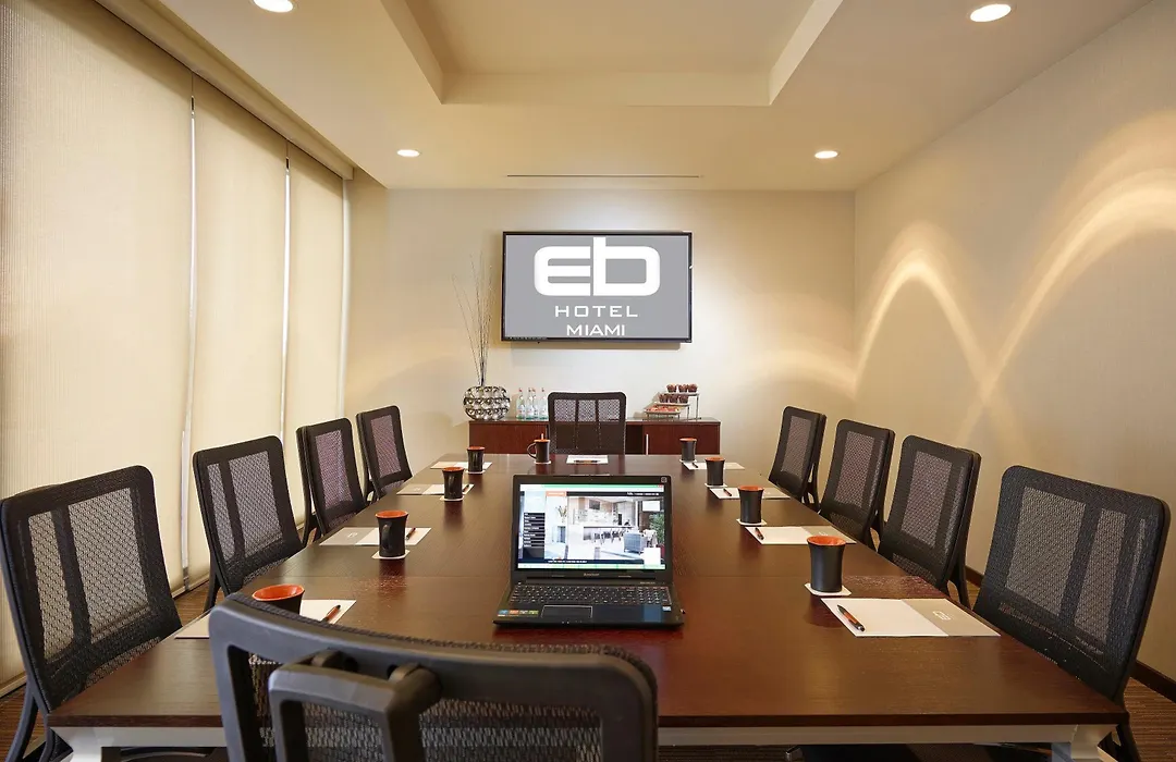 EB Hotel Miami Airport-1