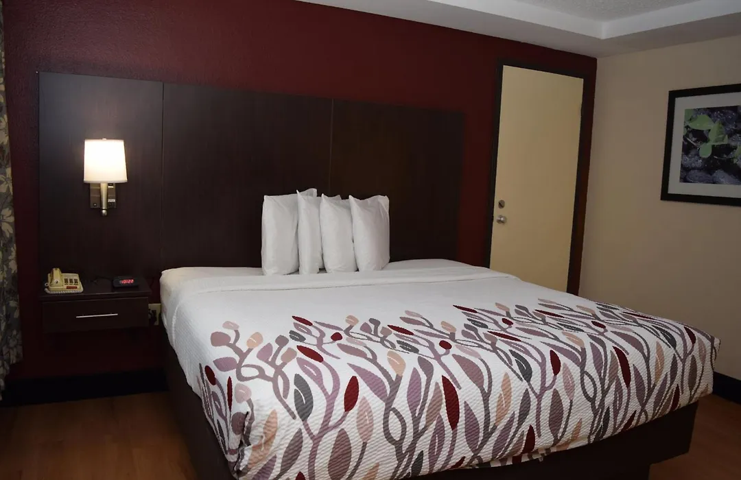 Red Roof Inn Batavia-1