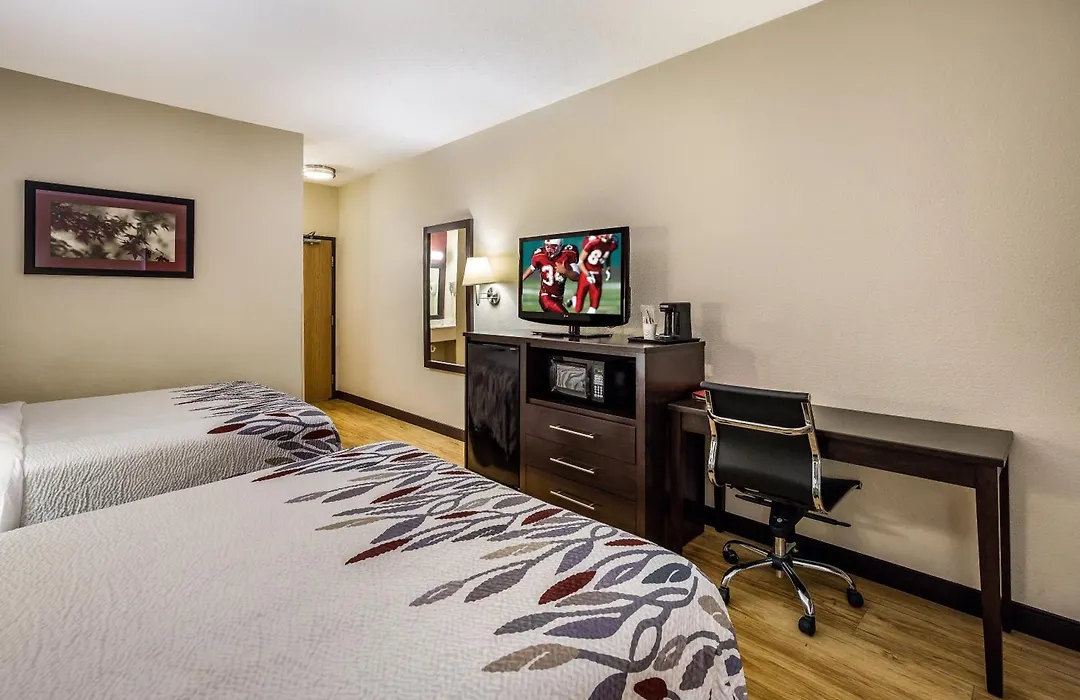 Red Roof Inn St Louis - Troy, Il-1