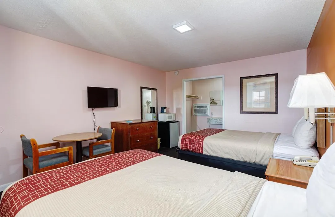 Regency Inn-1