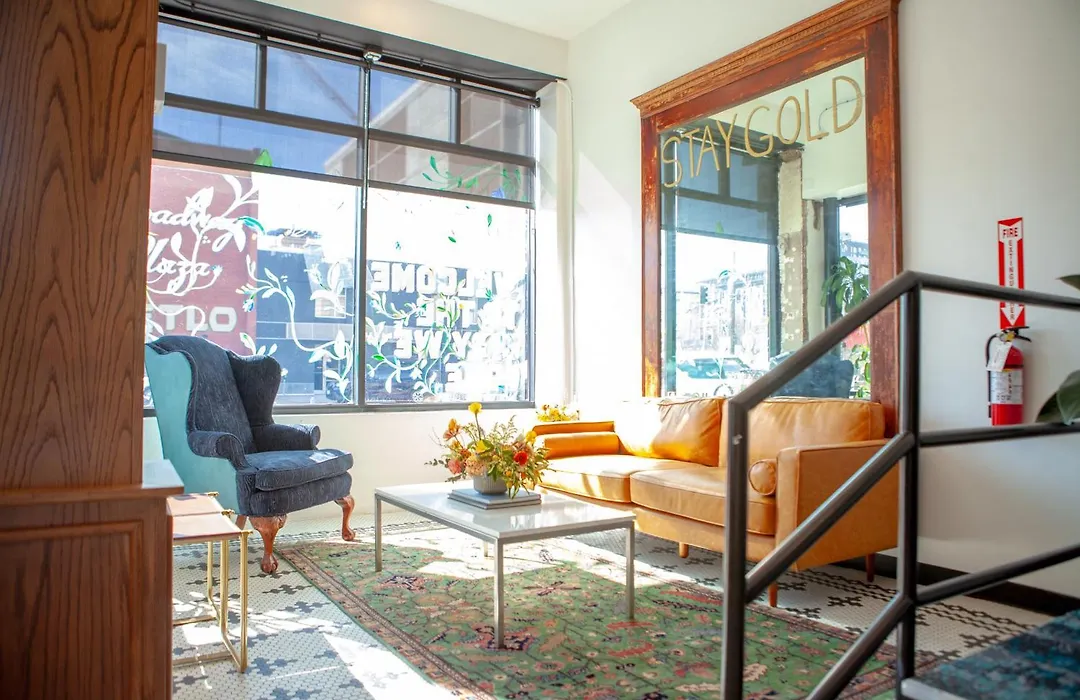 11Th Avenue Hostel-1