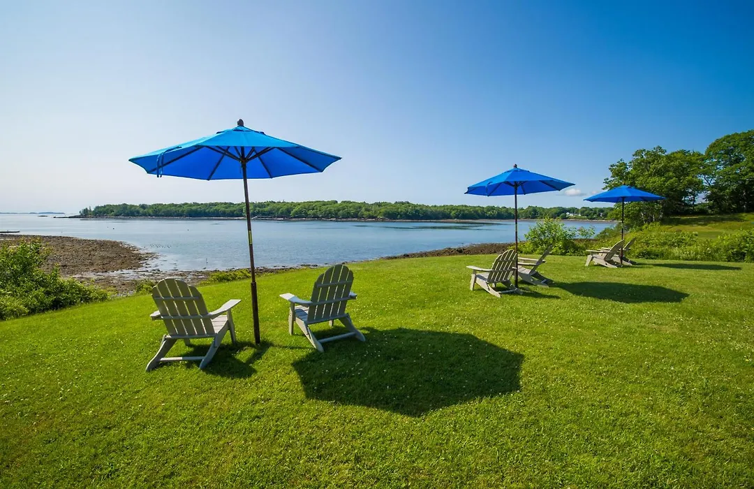 Strawberry Hill Seaside Inn-1