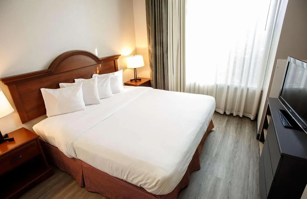 Country Inn & Suites By Radisson, Harrisburg West Mechanicsburg-1