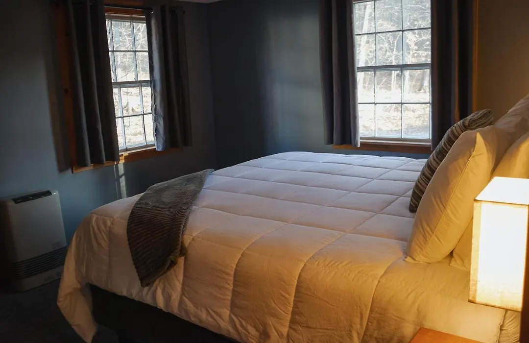 New England Inn & Lodge-1