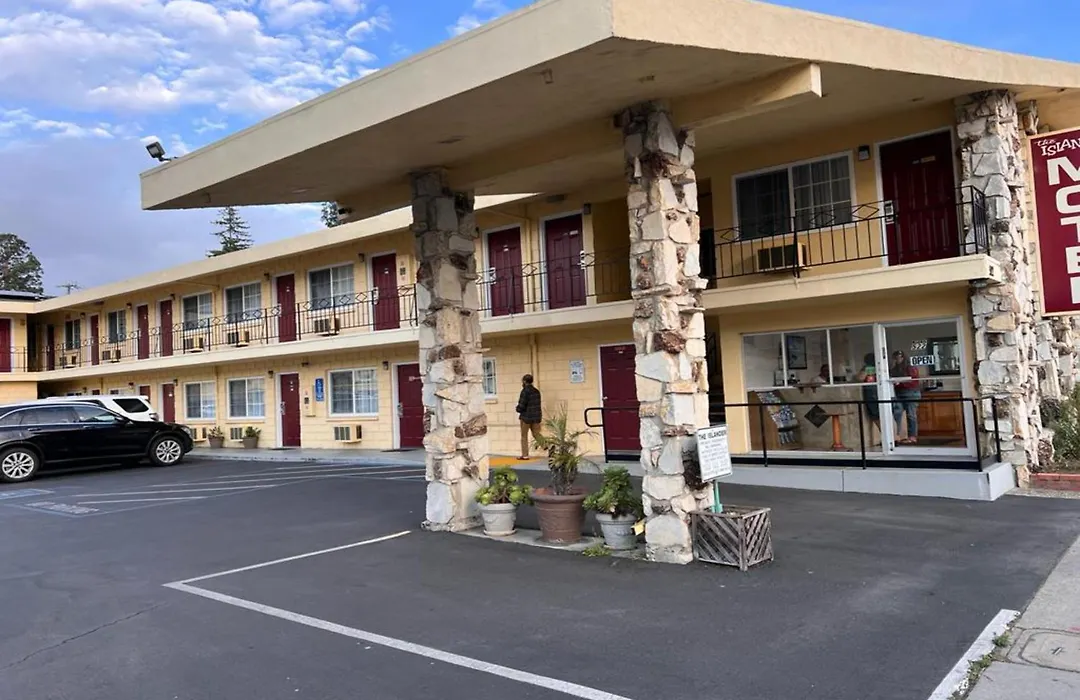 Islander Motel Santa Cruz CA-1