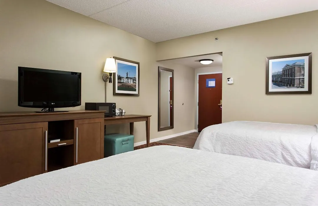 Hampton Inn Troy-1