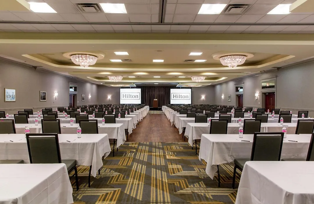 Hilton Chicago/Oak Lawn-1