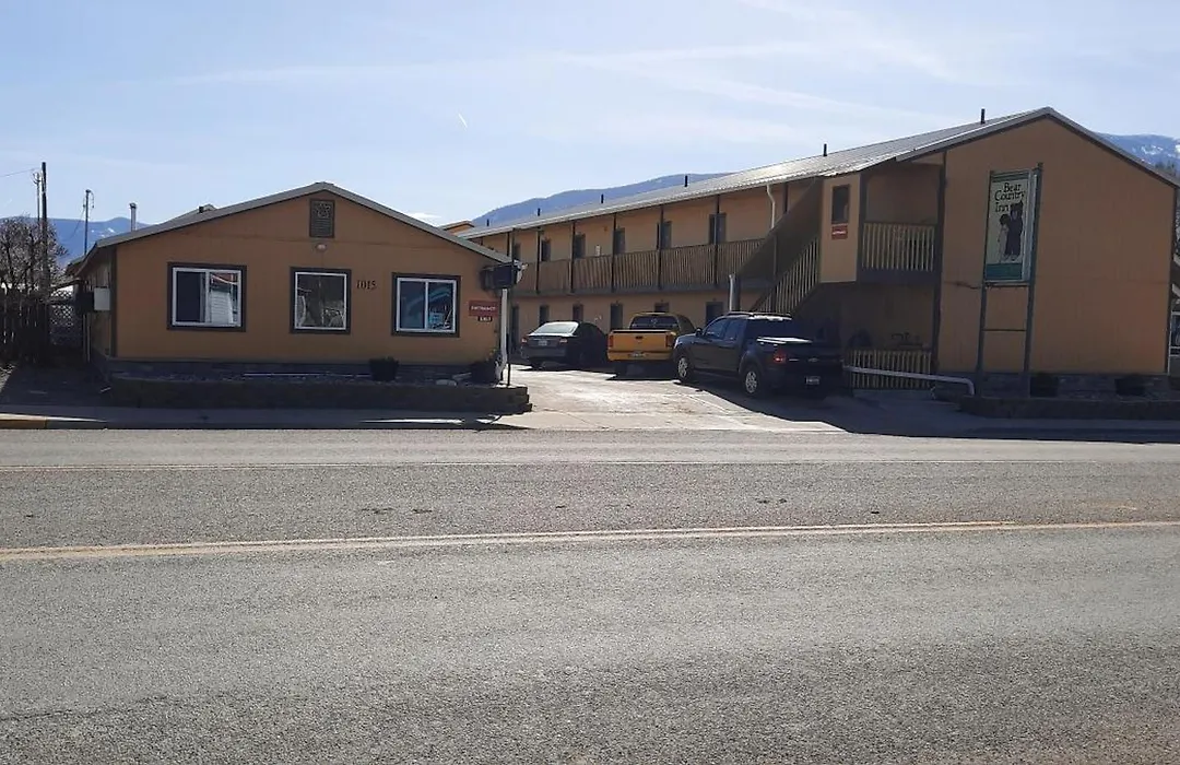 Americas Best Value Inn-1