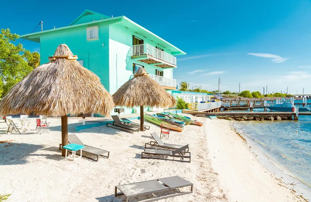 Edgewater Lodge-1