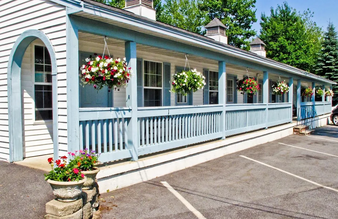 Exit 5 Resort & Condominium-1