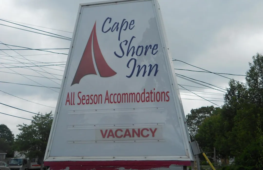 Cape Shore Inn-1