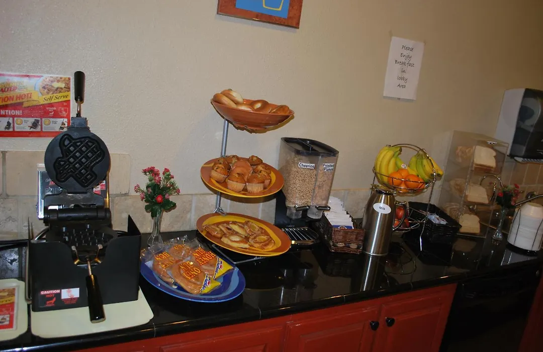 Americas Best Value Inn Lubbock East-1