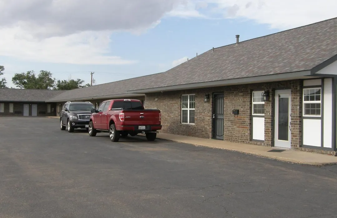 Friona Inn-1