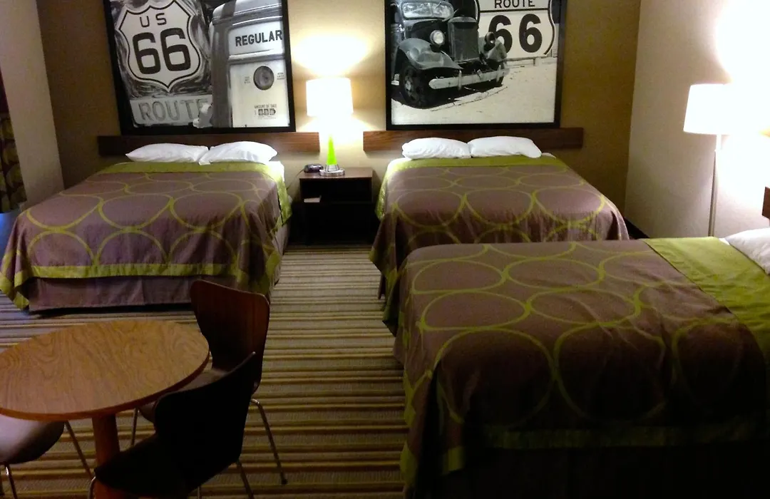 Super 8 By Wyndham Stafford/Springfield Area-1