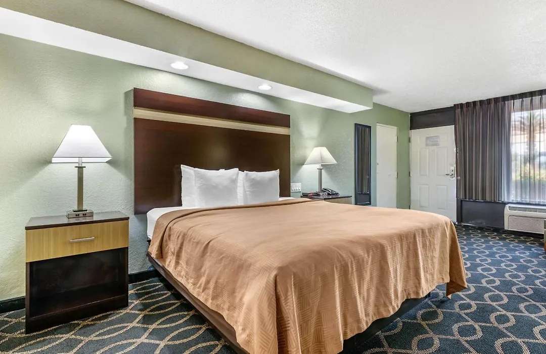 Clarion Inn Orlando International Drive - Icon Park-1