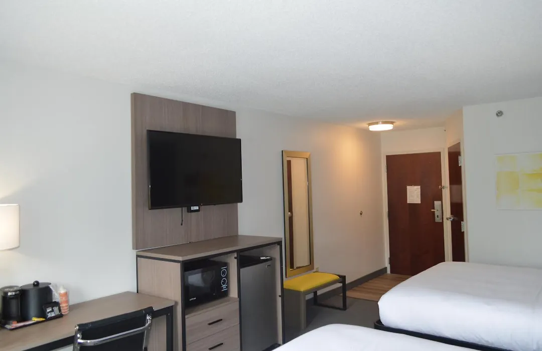 Comfort Inn & Suites Harrisburg-Hershey North-1